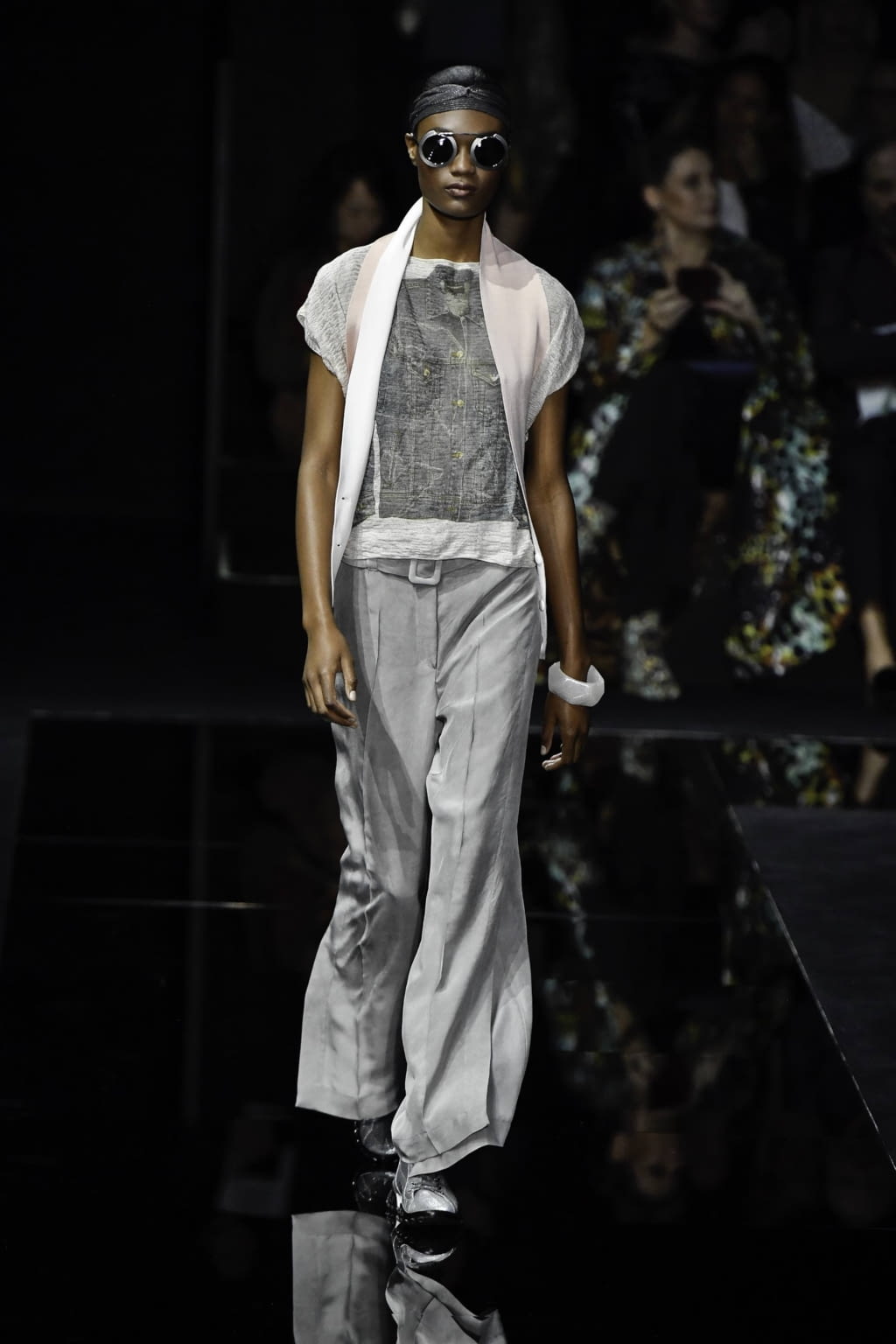 Fashion Week Milan Spring/Summer 2020 look 10 from the Emporio Armani collection womenswear