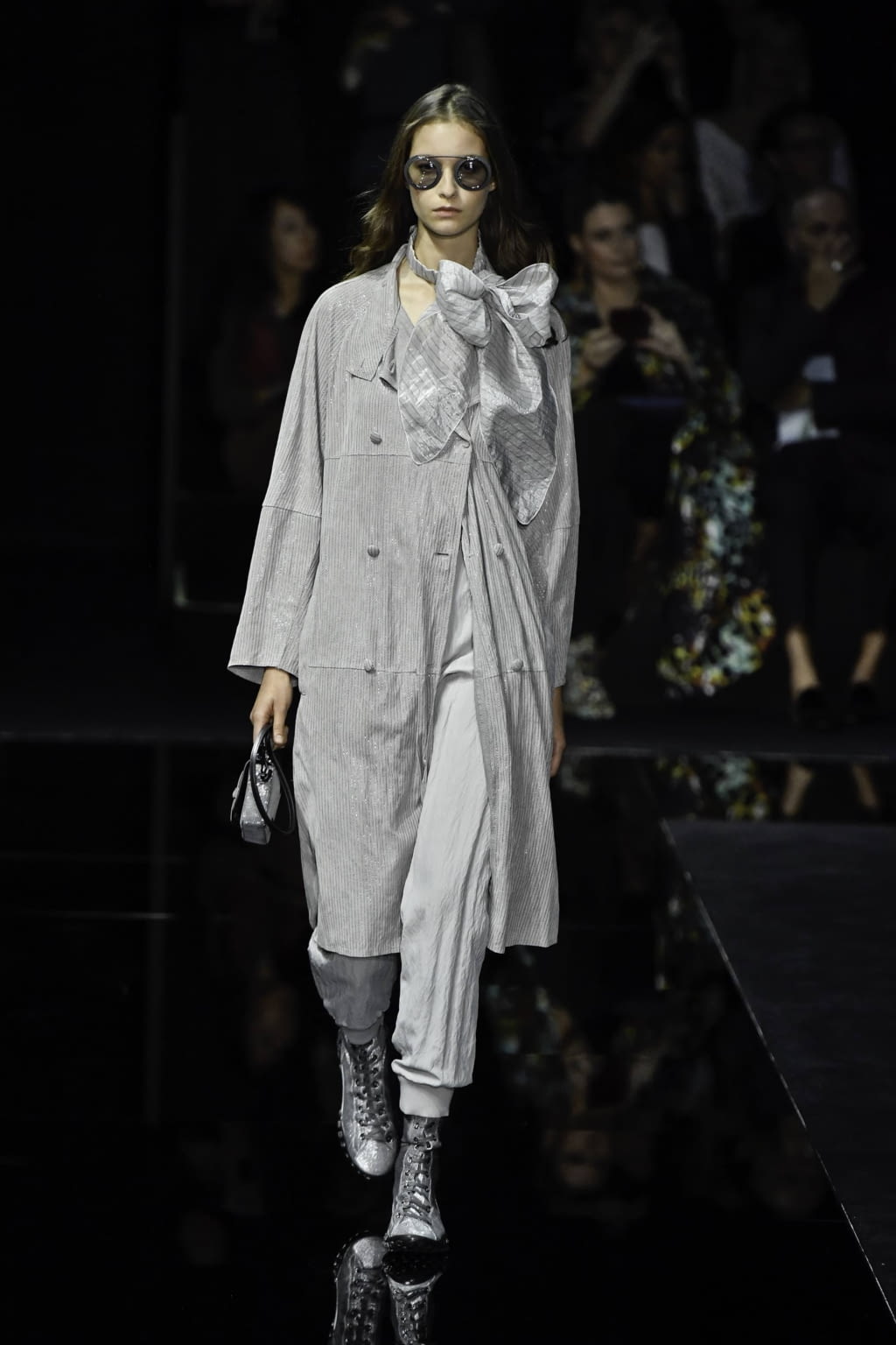 Fashion Week Milan Spring/Summer 2020 look 11 from the Emporio Armani collection 女装