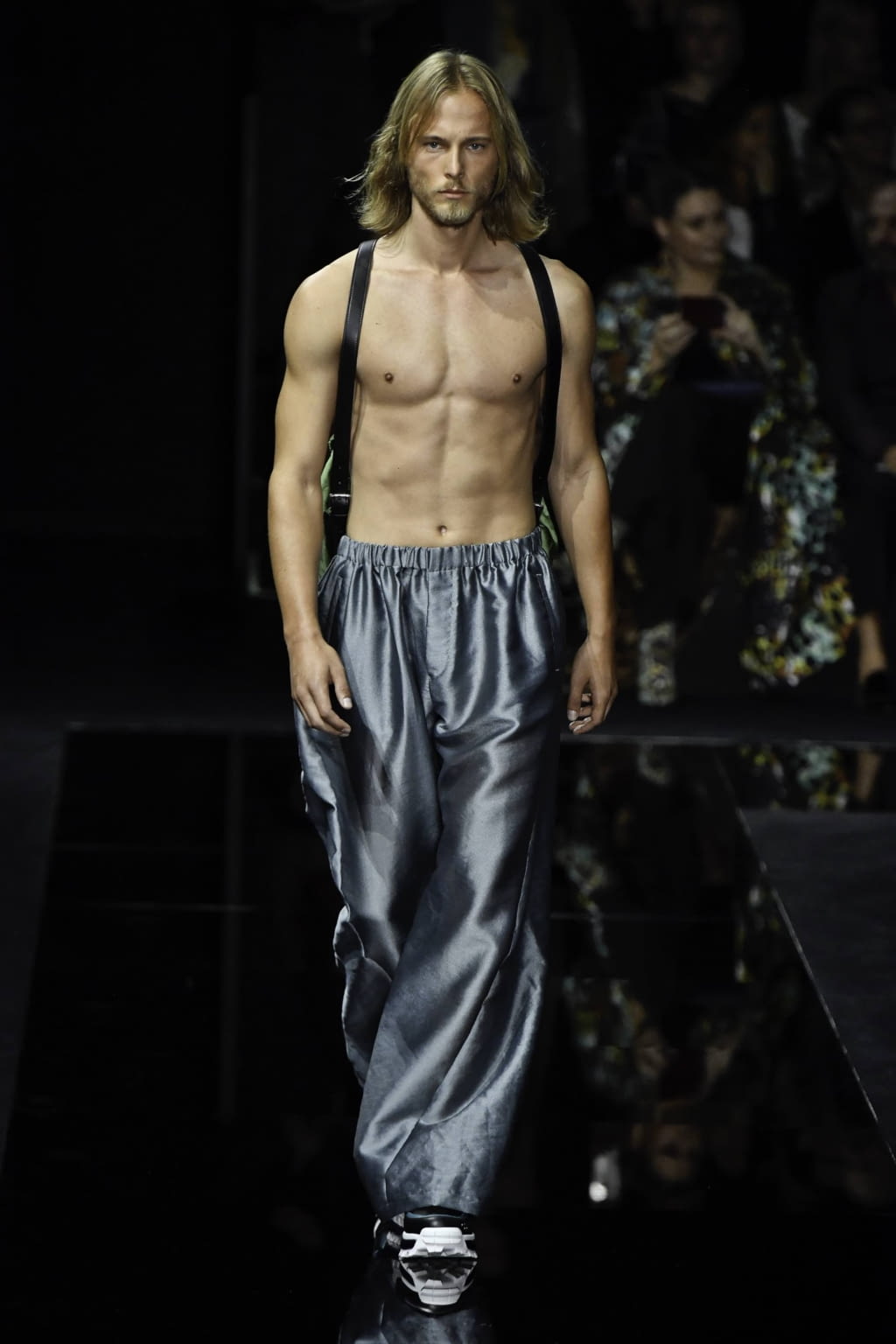 Fashion Week Milan Spring/Summer 2020 look 29 from the Emporio Armani collection womenswear