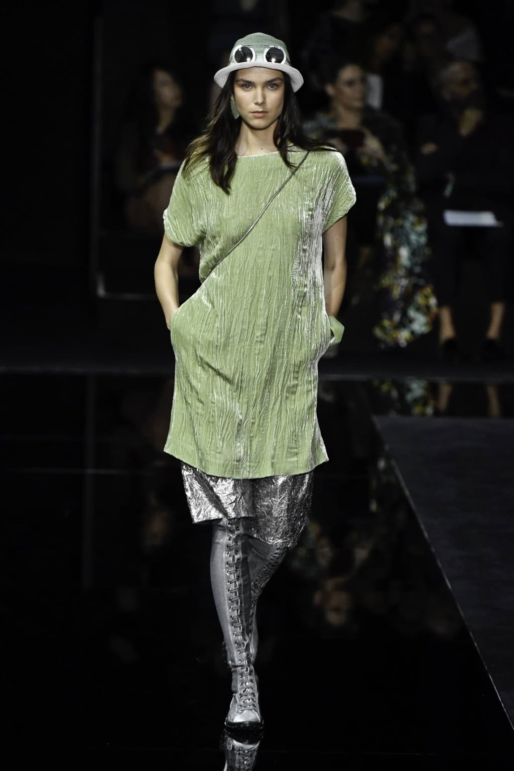 Fashion Week Milan Spring/Summer 2020 look 32 from the Emporio Armani collection womenswear