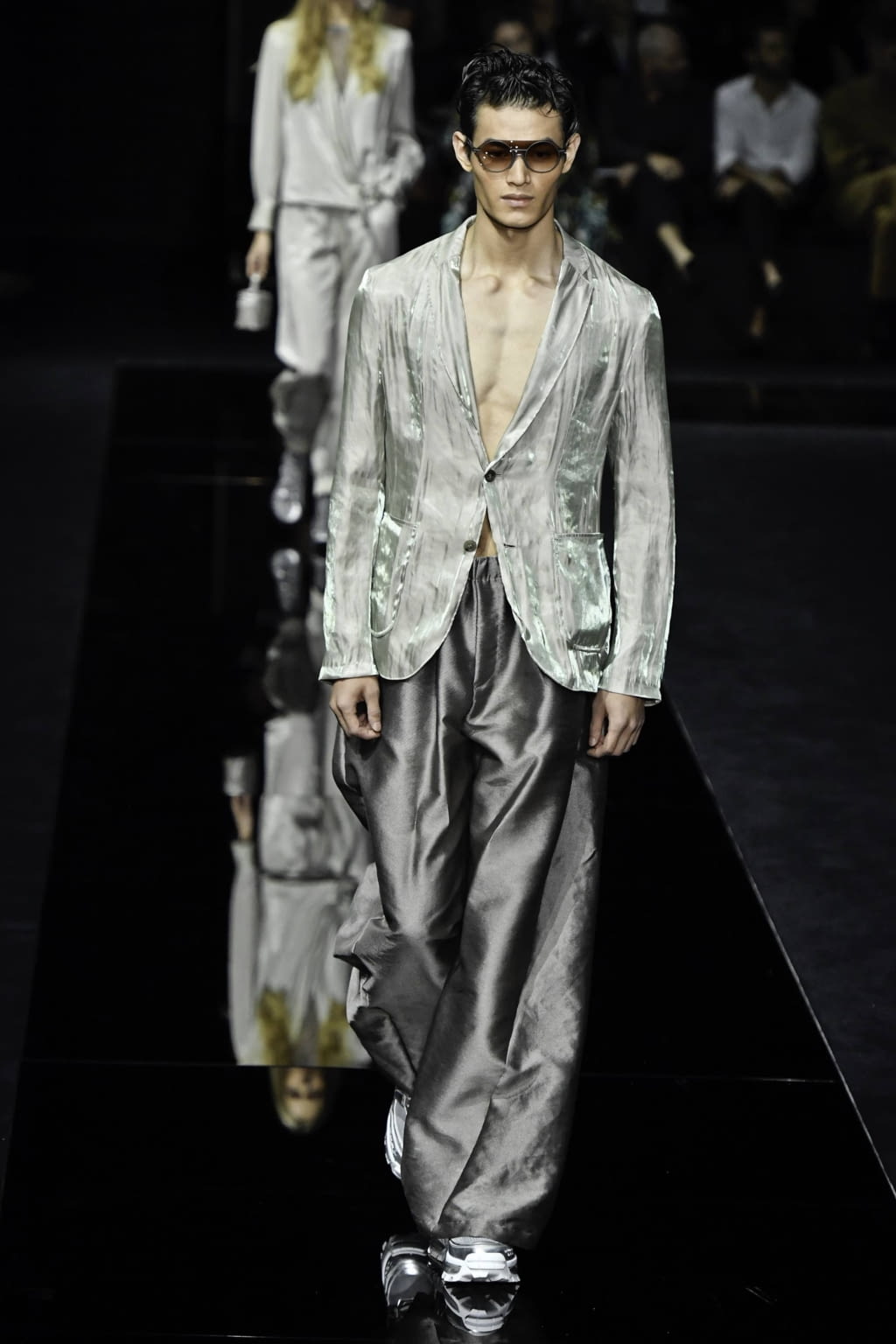 Fashion Week Milan Spring/Summer 2020 look 47 from the Emporio Armani collection 女装