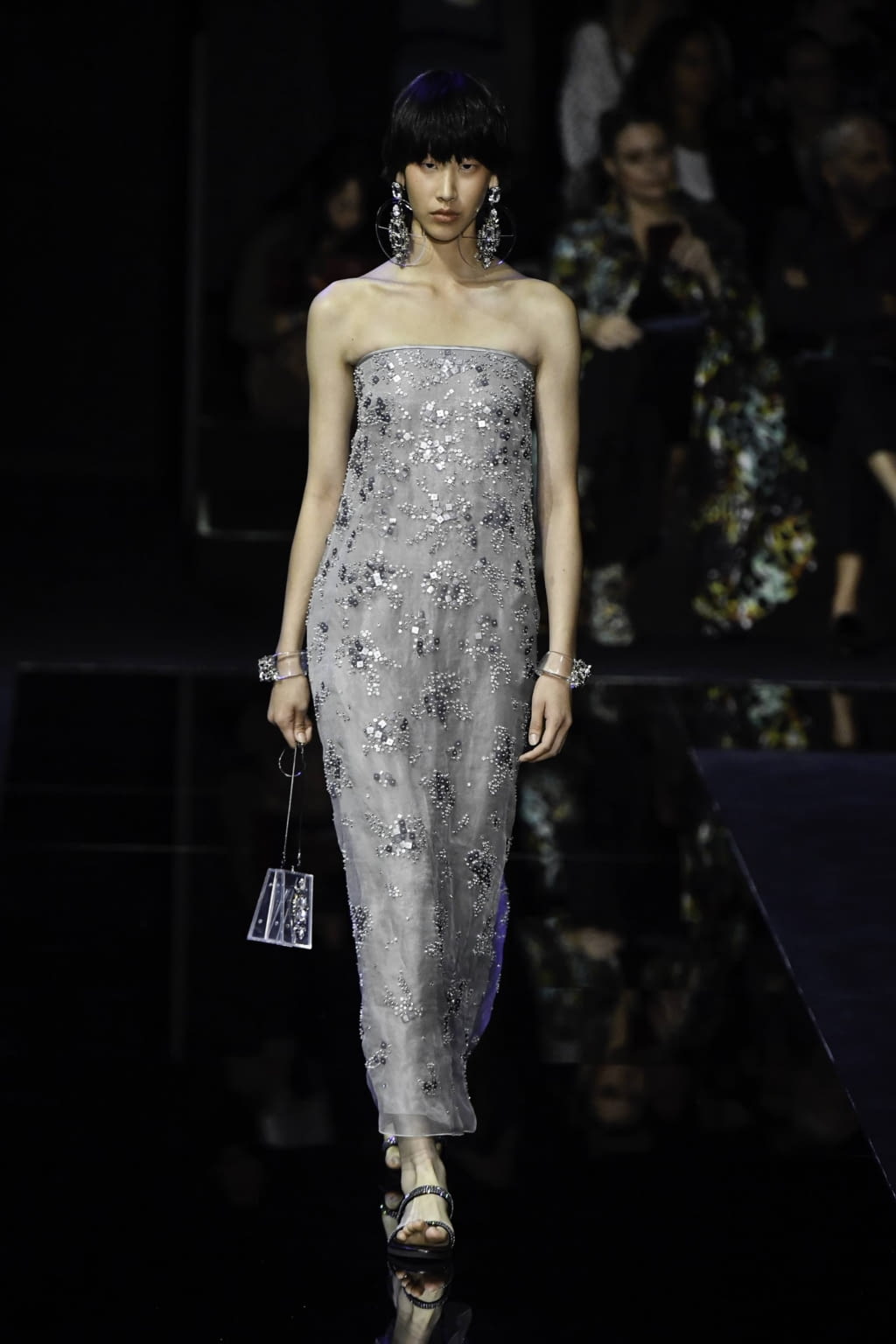 Fashion Week Milan Spring/Summer 2020 look 69 from the Emporio Armani collection 女装