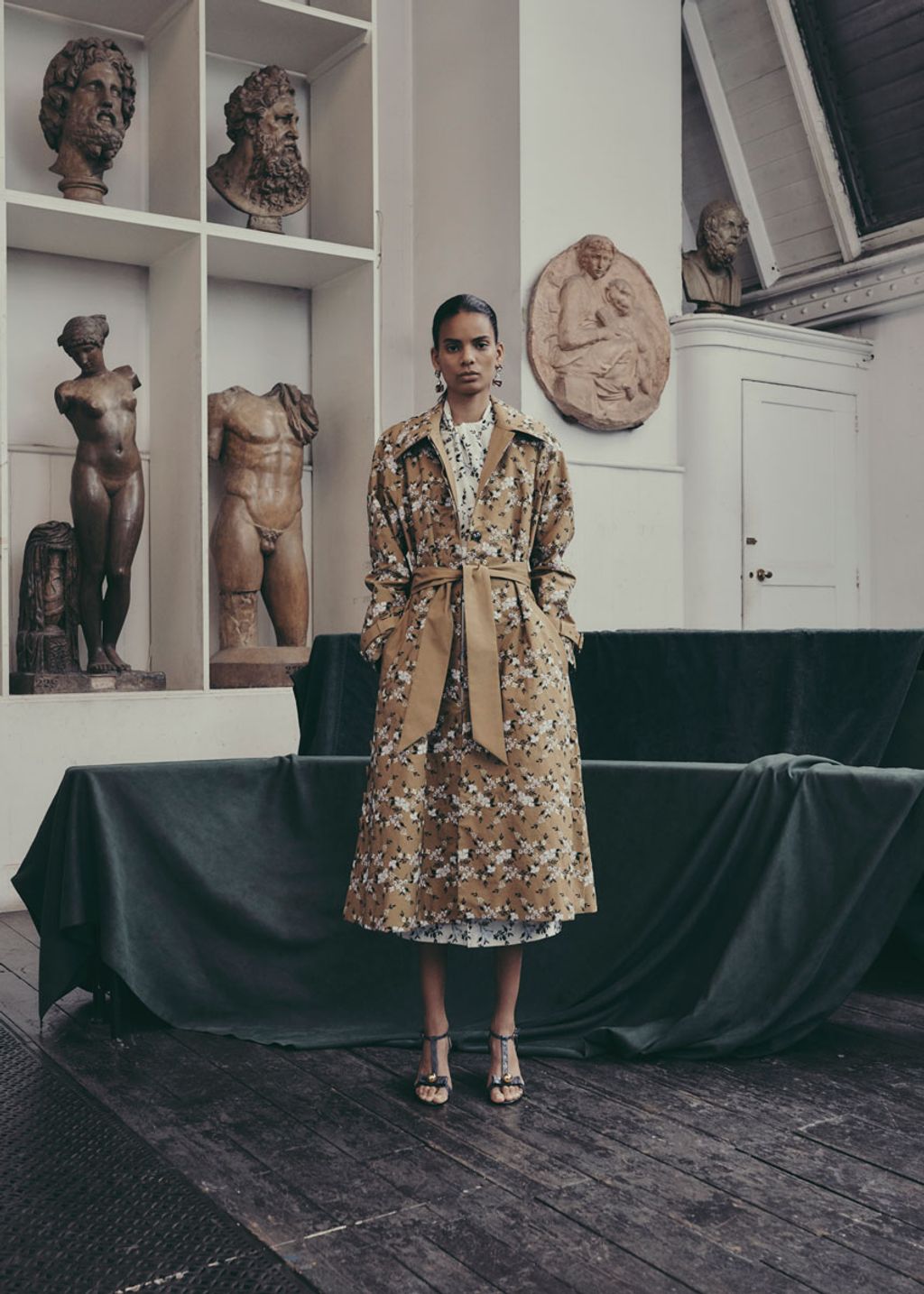 Fashion Week London Pre-Fall 2019 look 21 from the Erdem collection womenswear