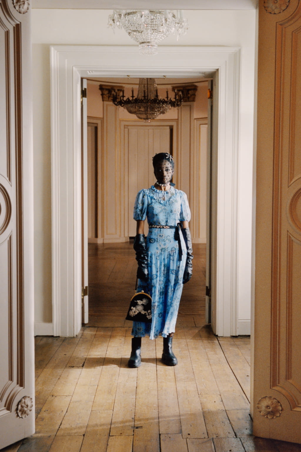 Fashion Week London Pre-Fall 2021 look 20 from the Erdem collection womenswear