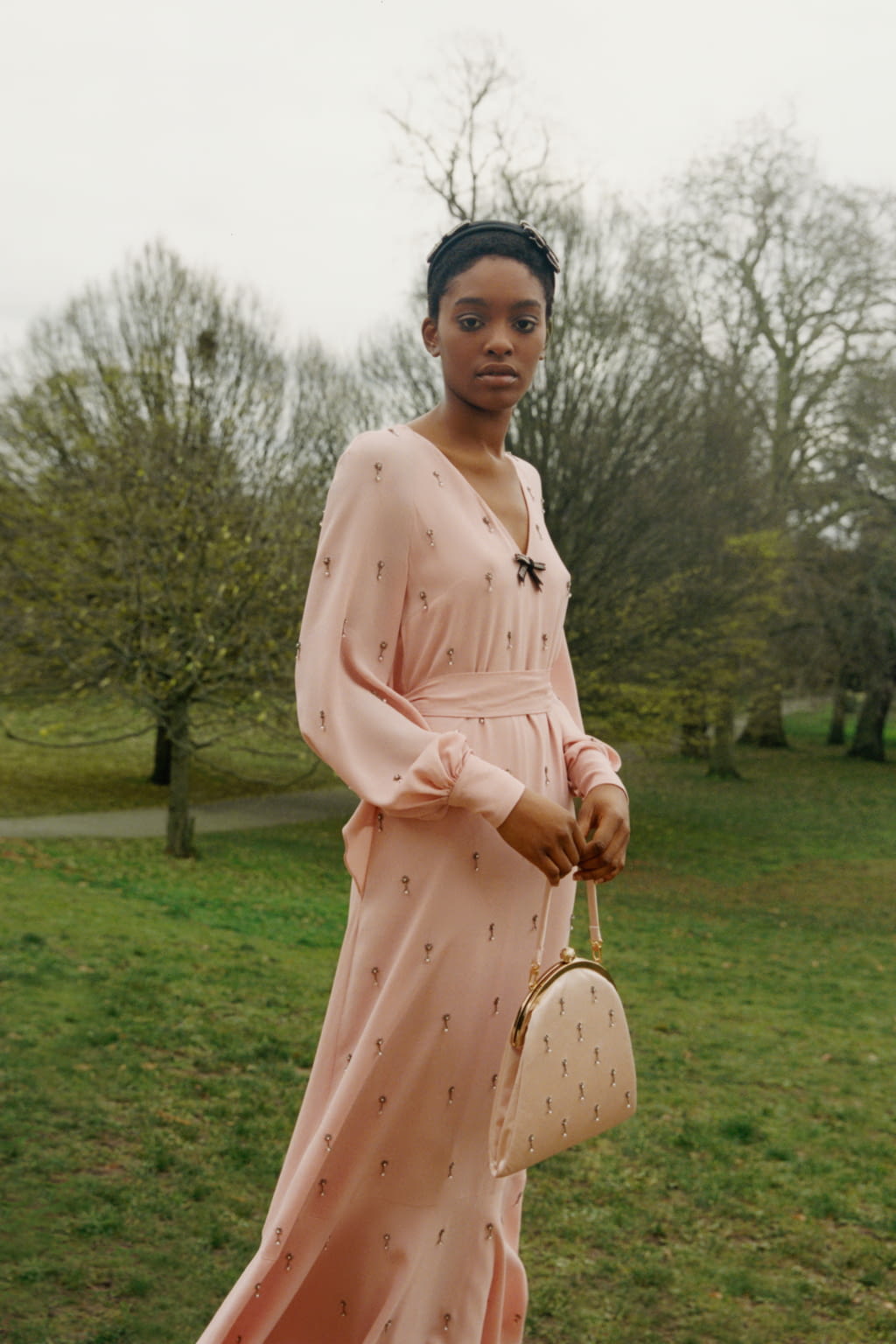 Fashion Week London Pre-Fall 2021 look 29 from the Erdem collection womenswear