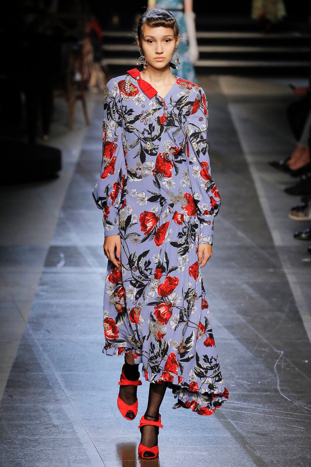 Fashion Week London Spring/Summer 2018 look 25 from the Erdem collection womenswear