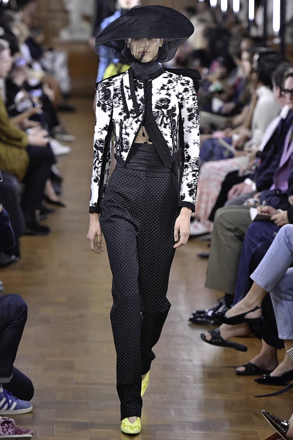 Fashion Week London Spring/Summer 2019 look 1 from the Erdem collection womenswear