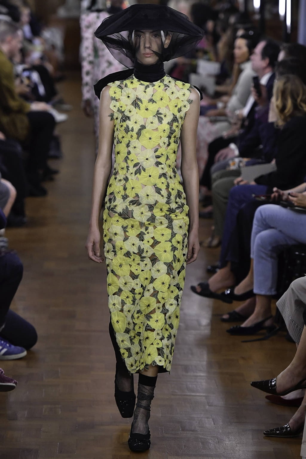 Fashion Week London Spring/Summer 2019 look 31 de la collection Erdem womenswear