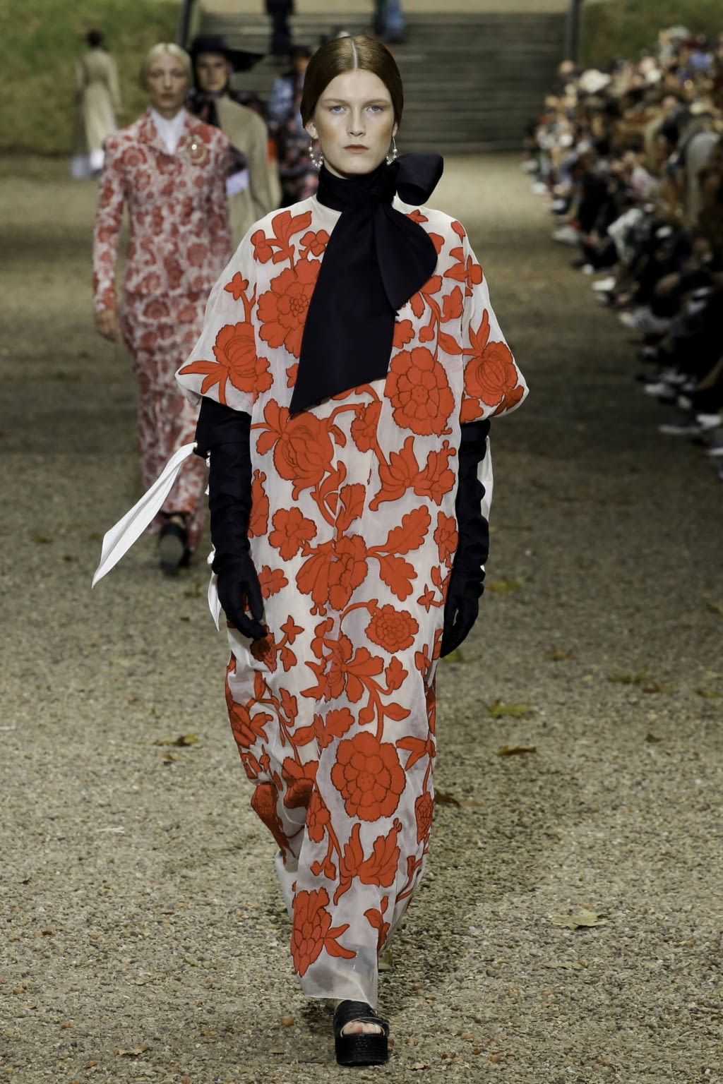 Fashion Week London Spring/Summer 2020 look 13 from the Erdem collection womenswear