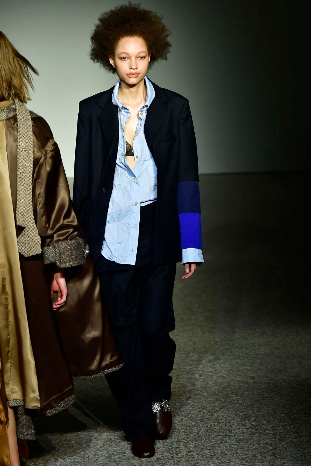 Fashion Week Milan Fall/Winter 2018 look 36 from the Erika Cavallini collection womenswear