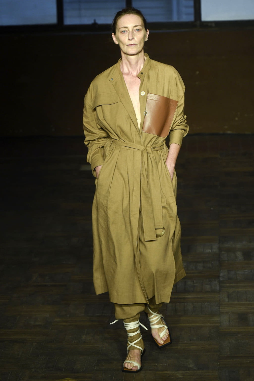 Fashion Week Milan Spring/Summer 2019 look 23 de la collection Erika Cavallini womenswear