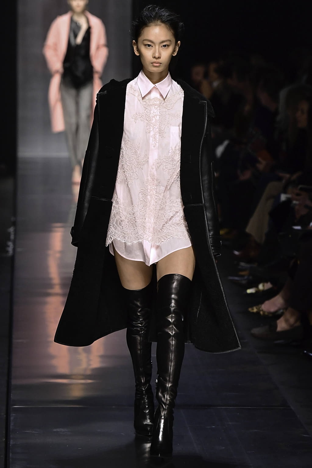 Fashion Week Milan Fall/Winter 2019 look 13 from the Ermanno Scervino collection womenswear