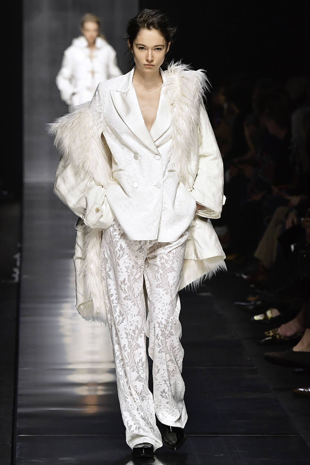 Fashion Week Milan Fall/Winter 2019 look 41 from the Ermanno Scervino collection womenswear