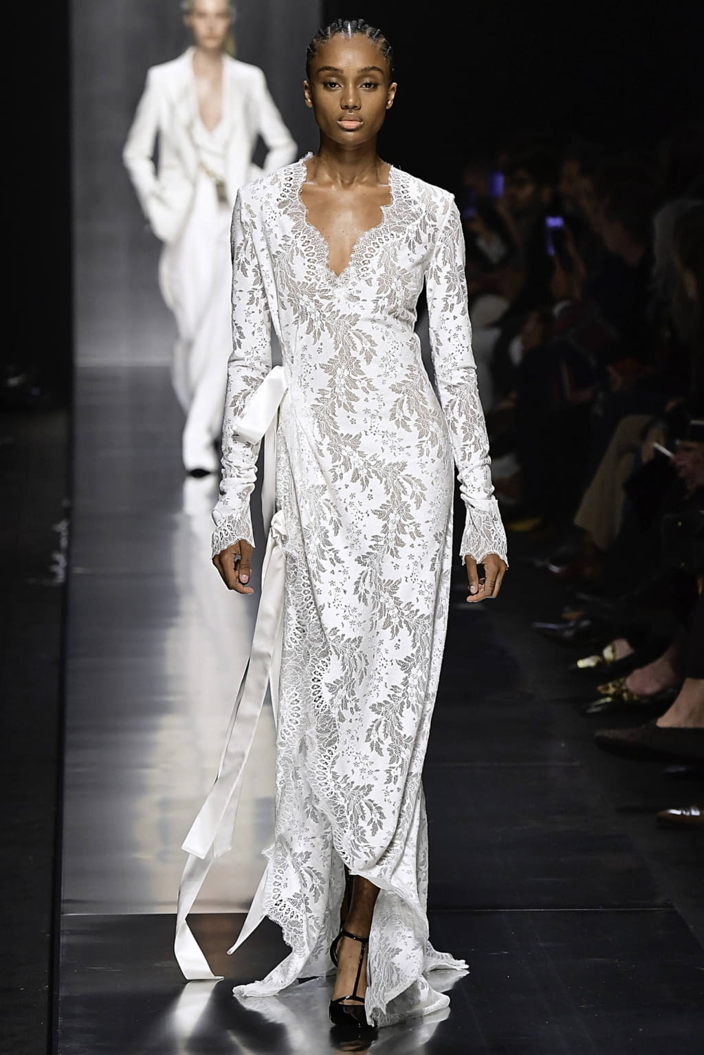 Fashion Week Milan Fall/Winter 2019 look 43 from the Ermanno Scervino collection womenswear