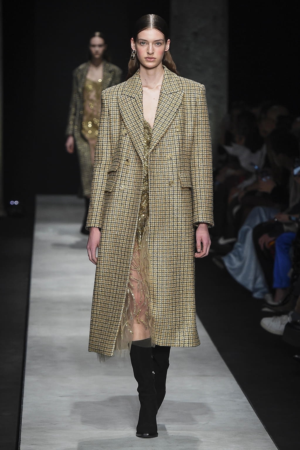 Fashion Week Milan Fall/Winter 2020 look 24 from the Ermanno Scervino collection 女装