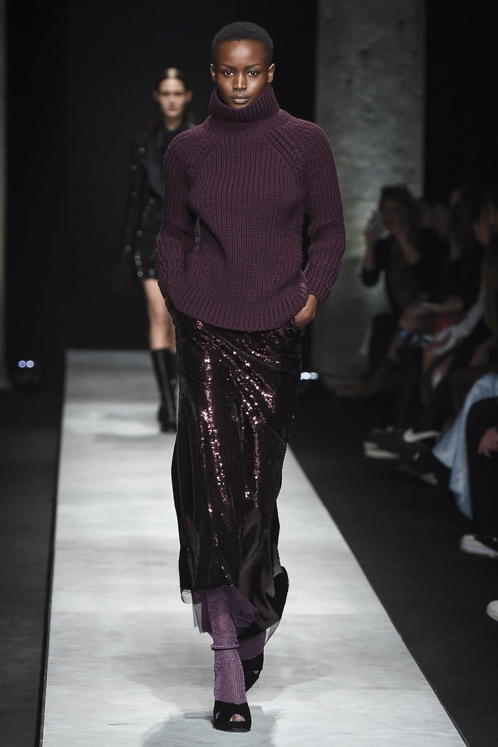 Fashion Week Milan Fall/Winter 2020 look 39 from the Ermanno Scervino collection 女装