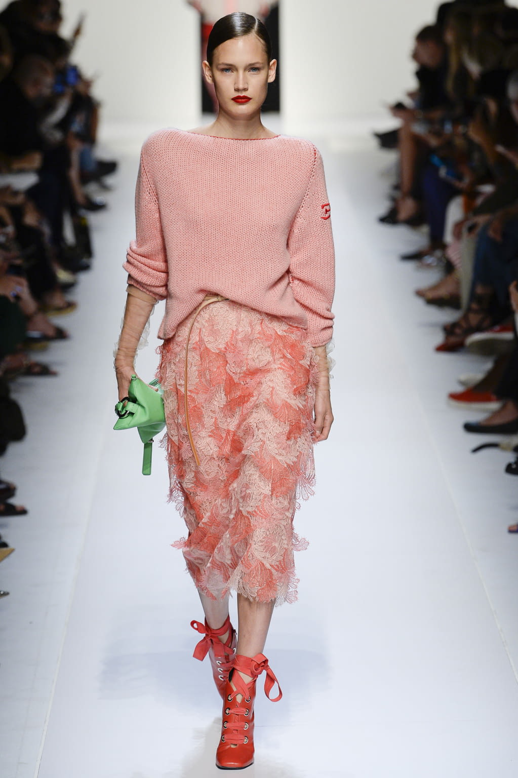 Fashion Week Milan Spring/Summer 2018 look 19 from the Ermanno Scervino collection womenswear