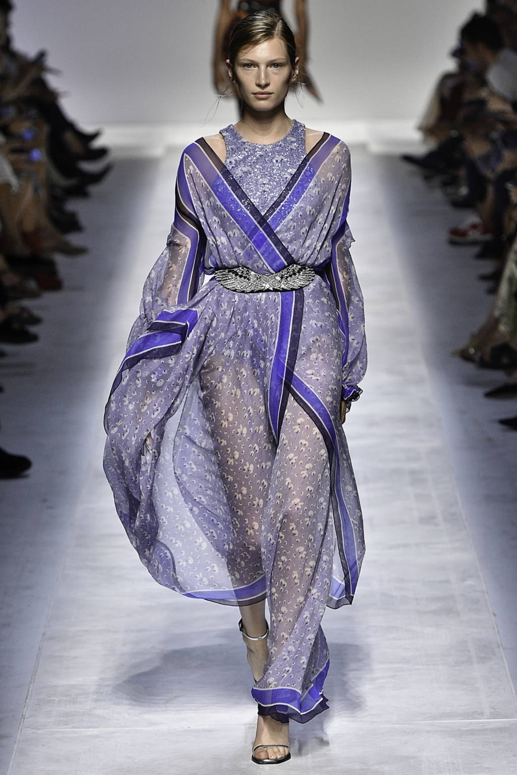 Fashion Week Milan Spring/Summer 2019 look 14 from the Ermanno Scervino collection womenswear