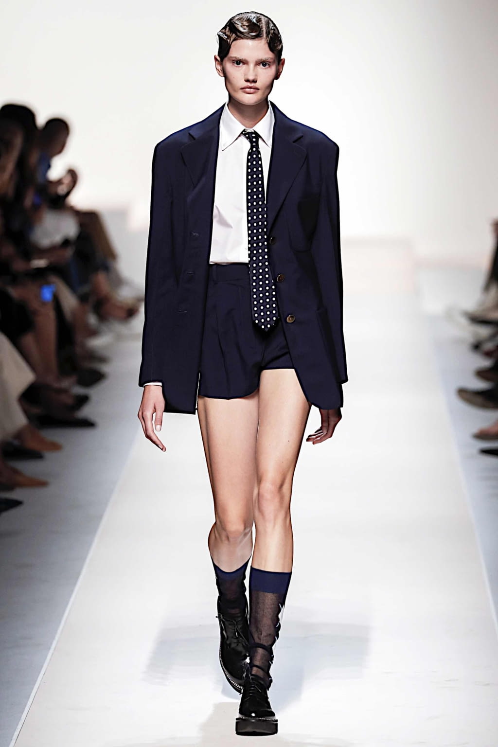 Fashion Week Milan Spring/Summer 2020 look 27 de la collection Ermanno Scervino womenswear