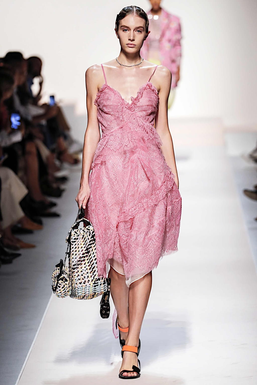 Fashion Week Milan Spring/Summer 2020 look 39 de la collection Ermanno Scervino womenswear