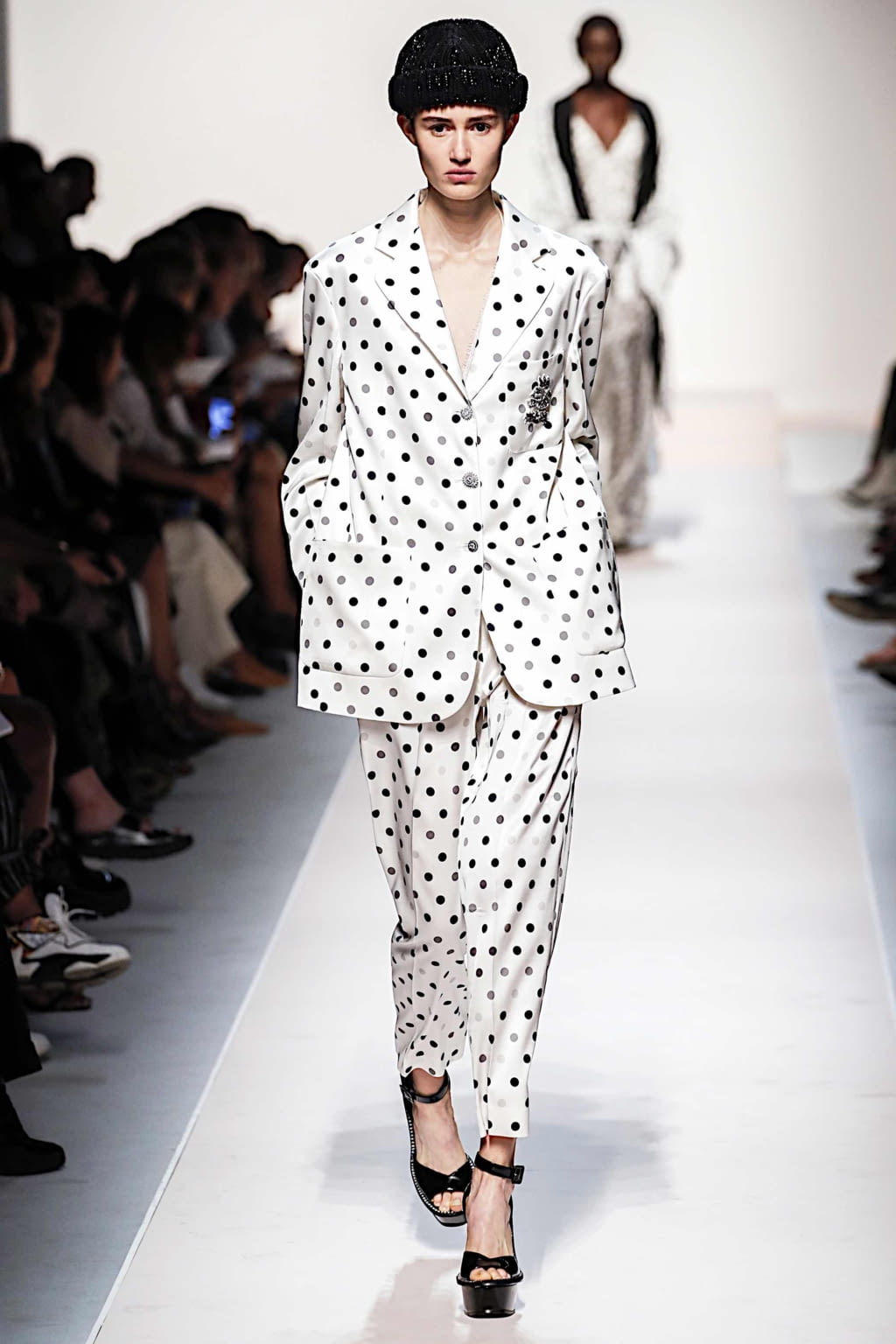 Fashion Week Milan Spring/Summer 2020 look 47 from the Ermanno Scervino collection womenswear