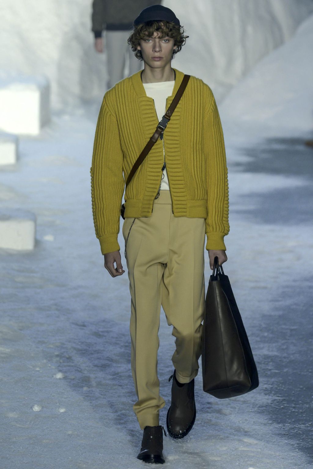Fashion Week Milan Fall/Winter 2018 look 13 from the ZEGNA collection menswear