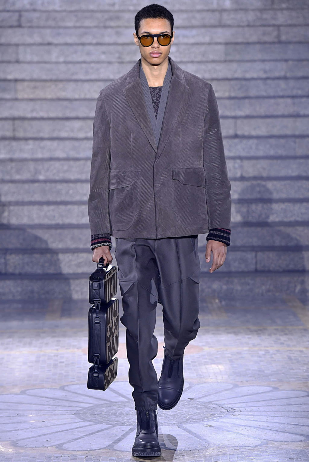 Fashion Week Milan Fall/Winter 2019 look 7 from the ZEGNA collection 男装