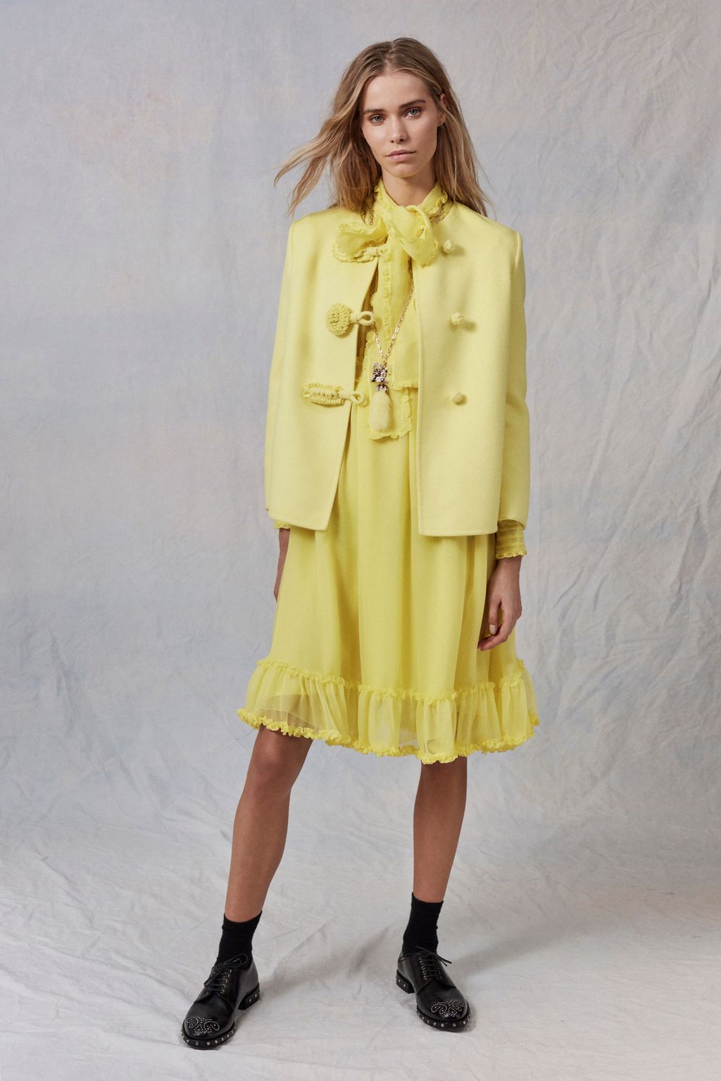 Fashion Week Milan Pre-Fall 2017 look 20 from the Ermanno Scervino collection womenswear