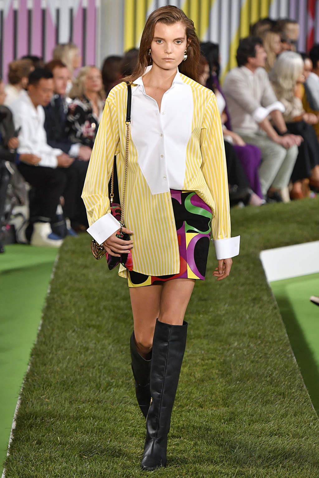 Fashion Week New York Spring/Summer 2019 look 2 from the Escada collection womenswear