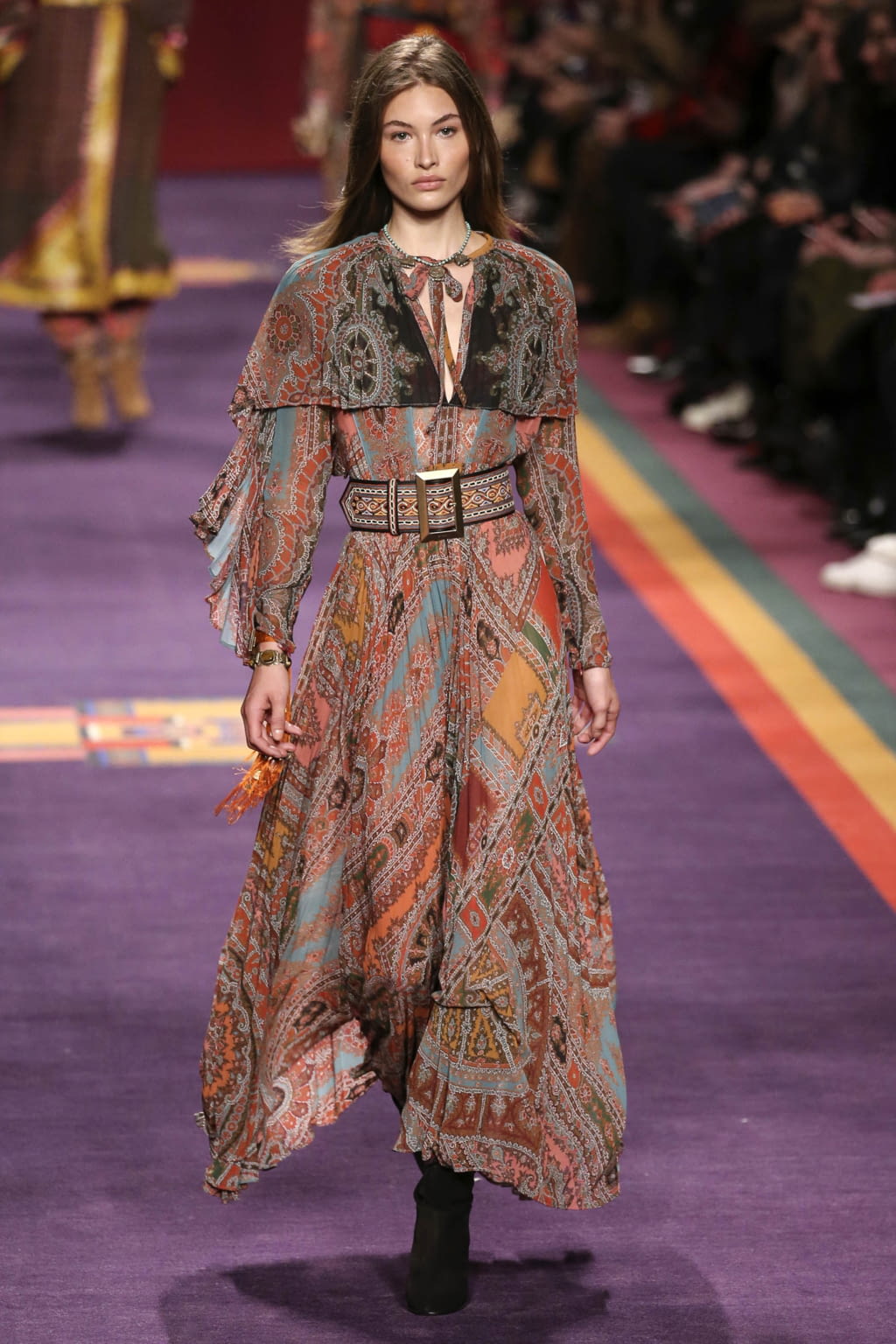 Fashion Week Milan Fall/Winter 2017 look 3 from the Etro collection womenswear