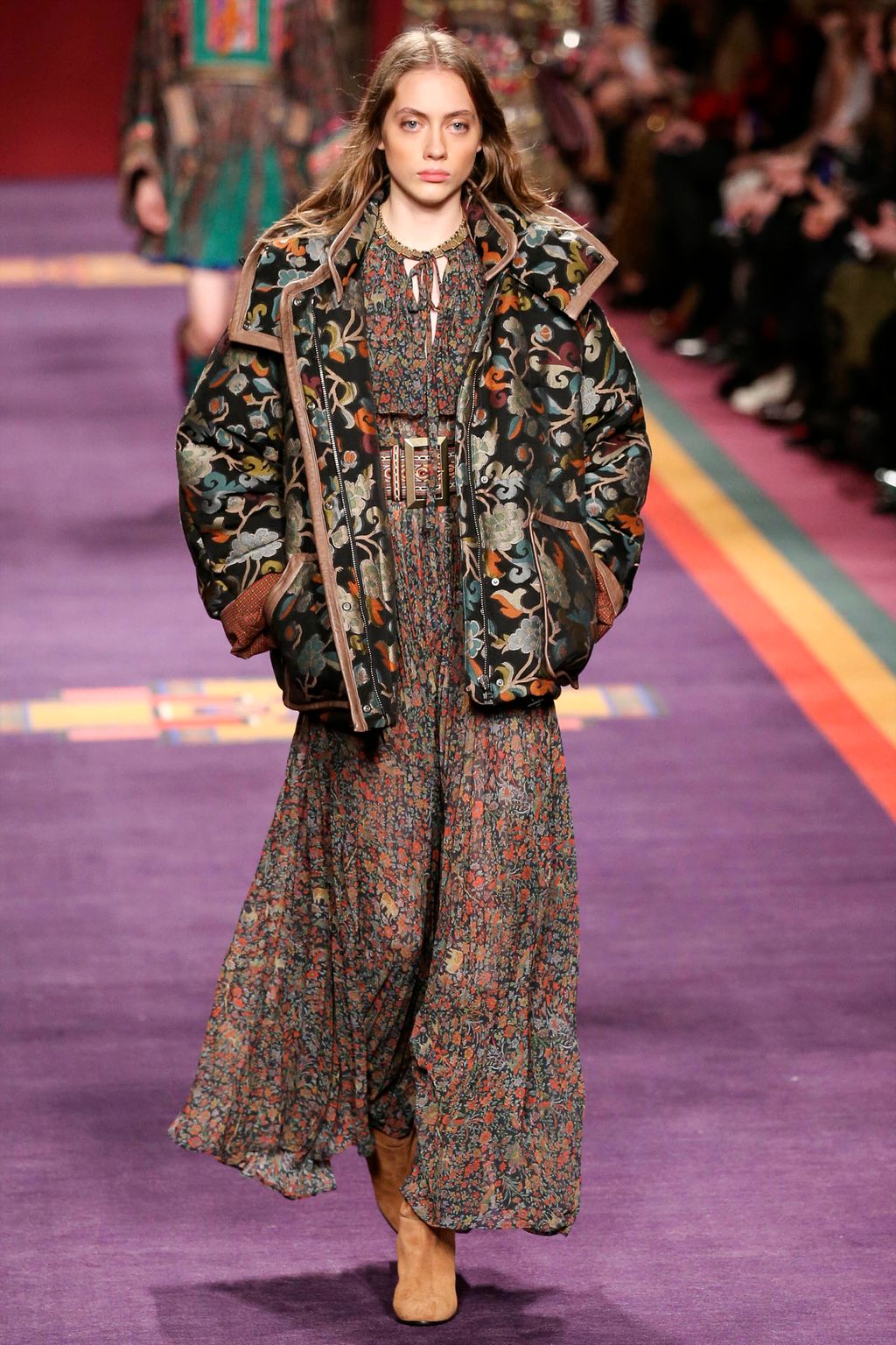 Fashion Week Milan Fall/Winter 2017 look 24 from the Etro collection 女装