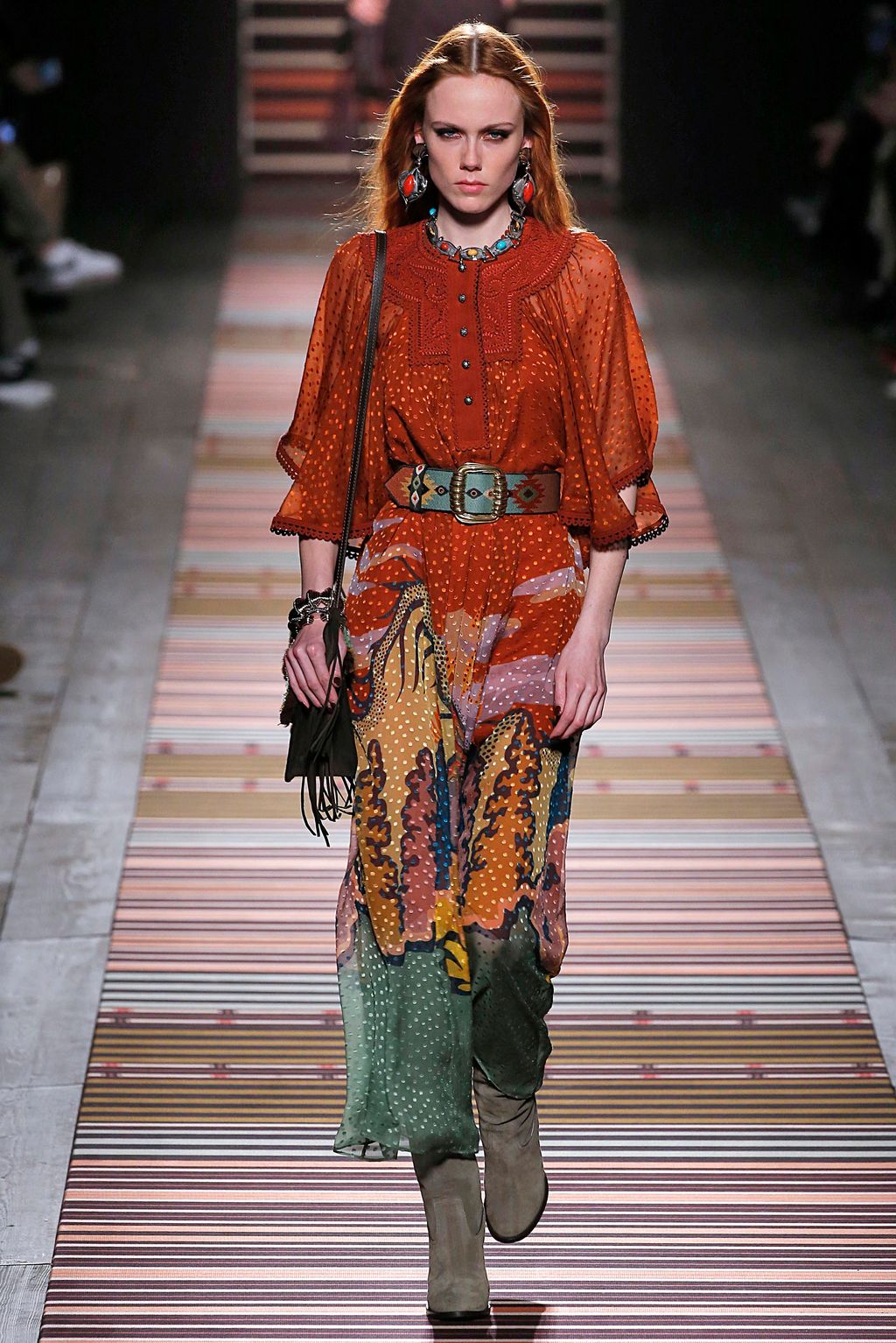 Fashion Week Milan Fall/Winter 2018 look 7 from the Etro collection womenswear
