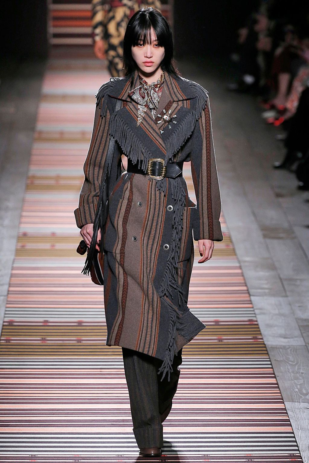 Fashion Week Milan Fall/Winter 2018 look 34 from the Etro collection womenswear