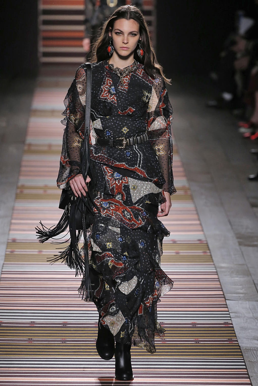 Fashion Week Milan Fall/Winter 2018 look 41 from the Etro collection womenswear