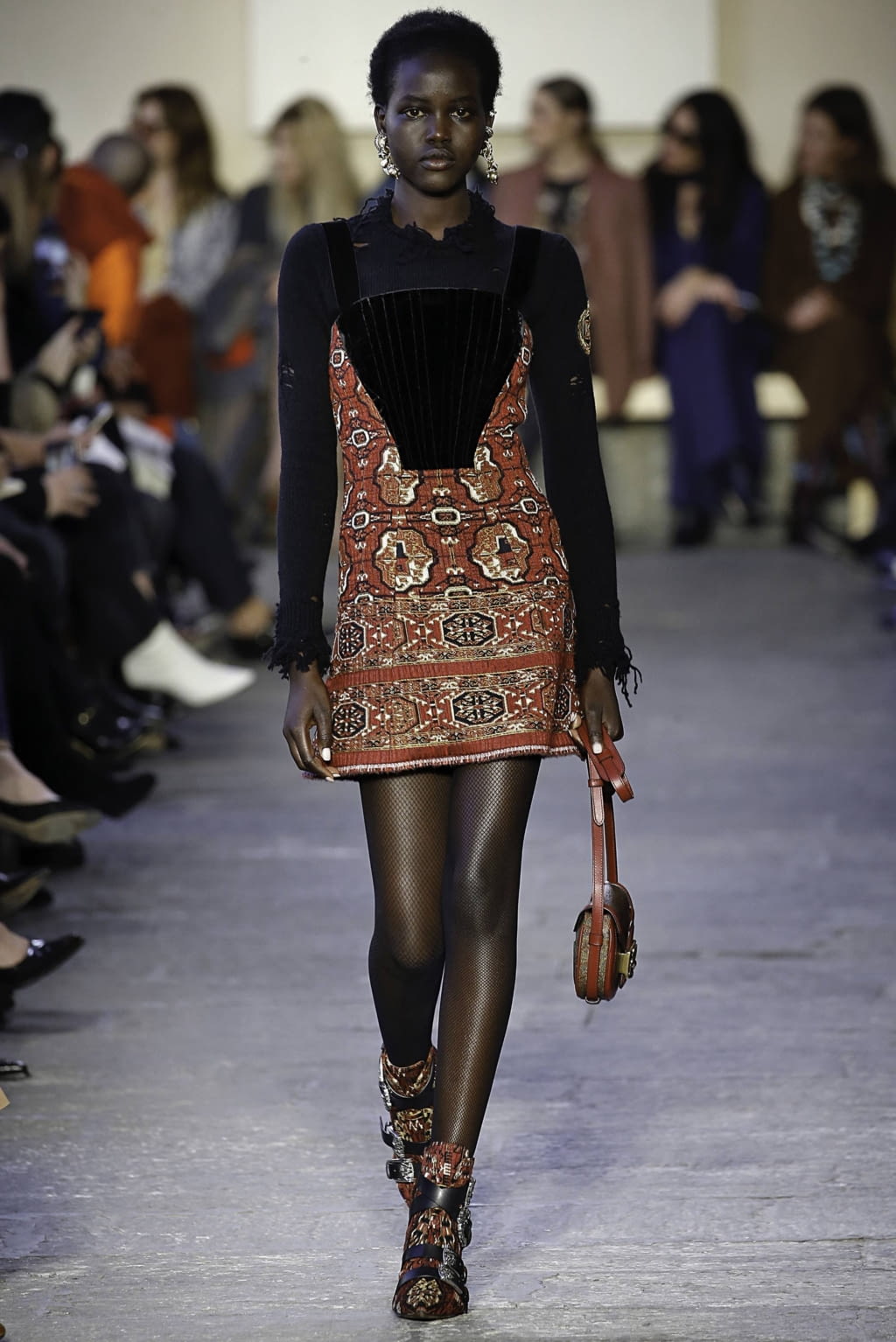 Fashion Week Milan Fall/Winter 2019 look 3 from the Etro collection womenswear