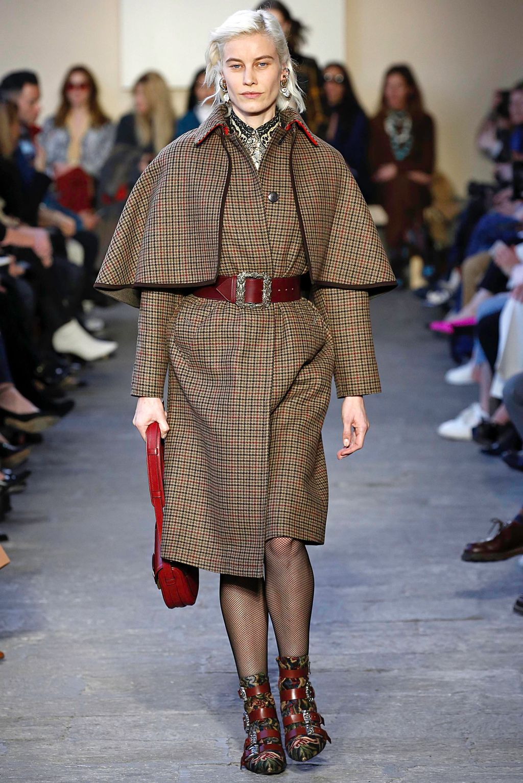 Fashion Week Milan Fall/Winter 2019 look 22 from the Etro collection 女装