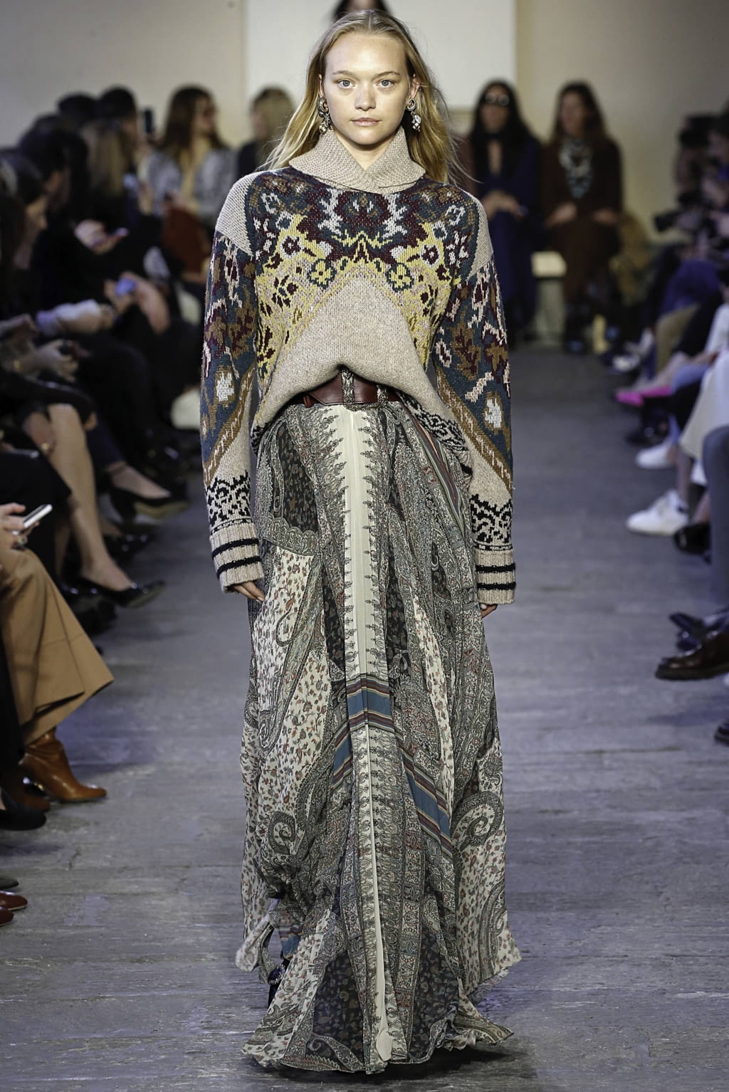 Fashion Week Milan Fall/Winter 2019 look 33 from the Etro collection womenswear