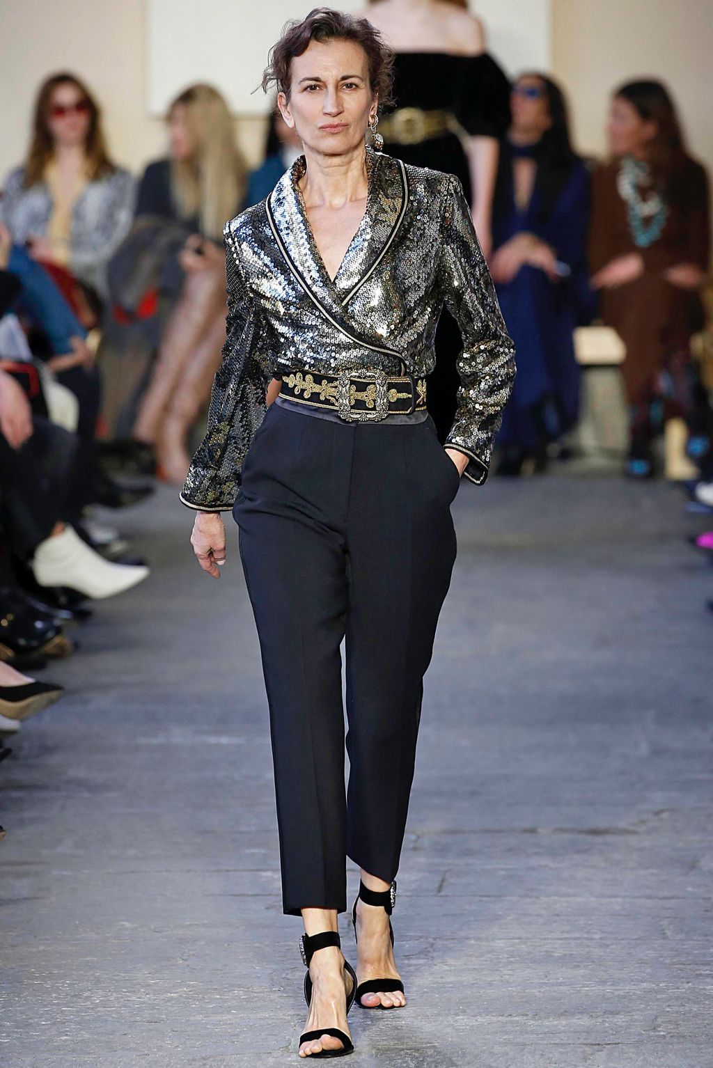 Fashion Week Milan Fall/Winter 2019 look 38 from the Etro collection 女装