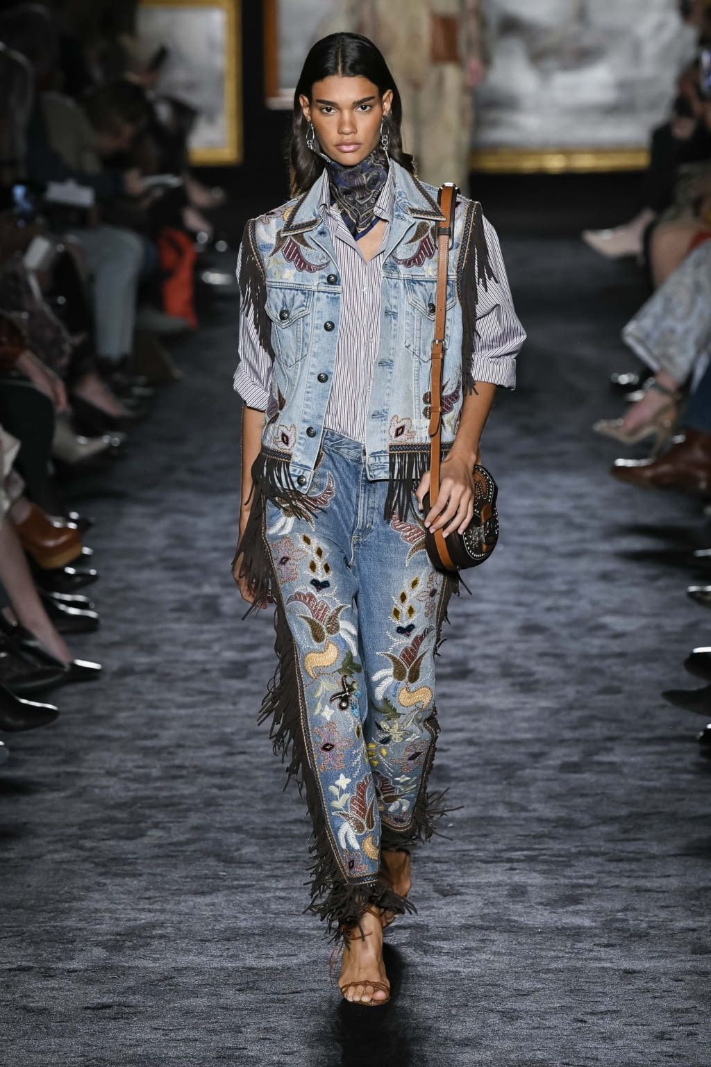 Fashion Week Milan Fall/Winter 2020 look 9 from the Etro collection womenswear