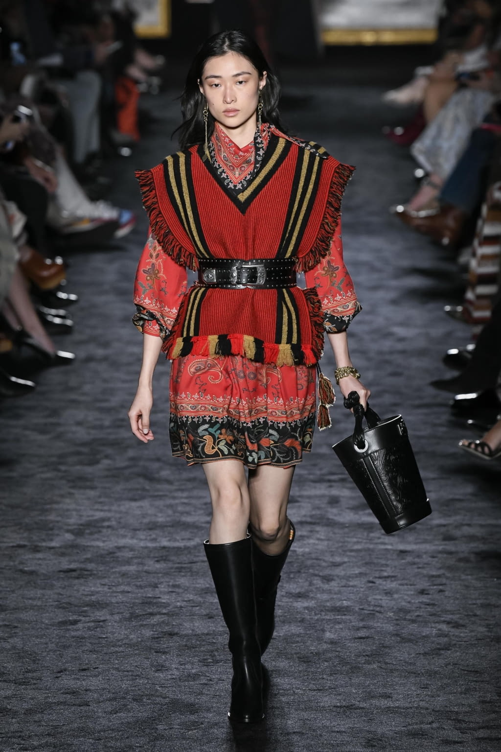 Fashion Week Milan Fall/Winter 2020 look 24 from the Etro collection womenswear