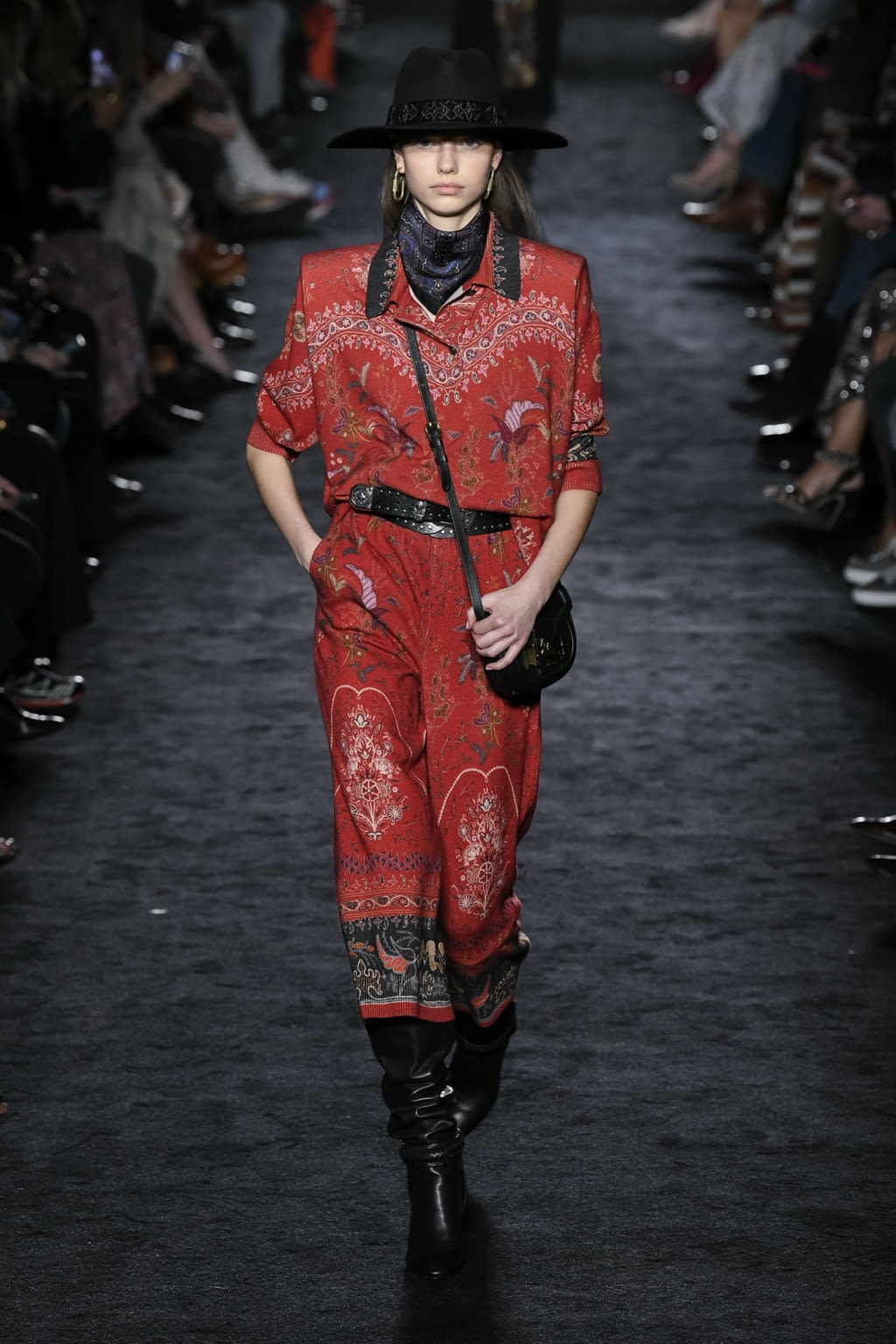 Fashion Week Milan Fall/Winter 2020 look 26 from the Etro collection womenswear