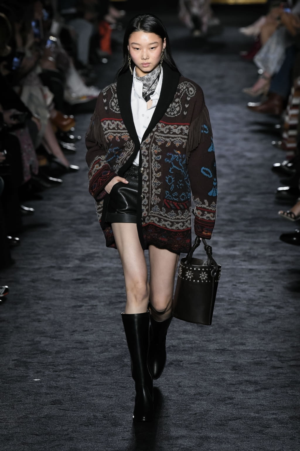 Fashion Week Milan Fall/Winter 2020 look 30 from the Etro collection womenswear