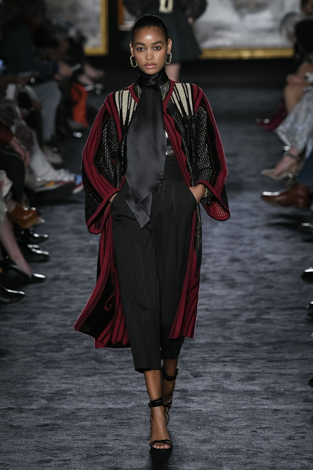 Fashion Week Milan Fall/Winter 2020 look 37 from the Etro collection 女装