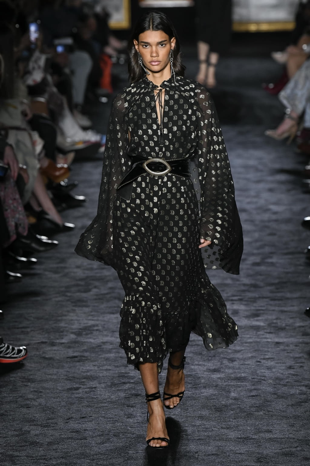 Fashion Week Milan Fall/Winter 2020 look 39 from the Etro collection womenswear