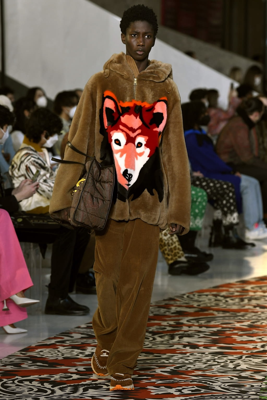 Fashion Week Milan Fall/Winter 2022 look 6 from the Etro collection 男装
