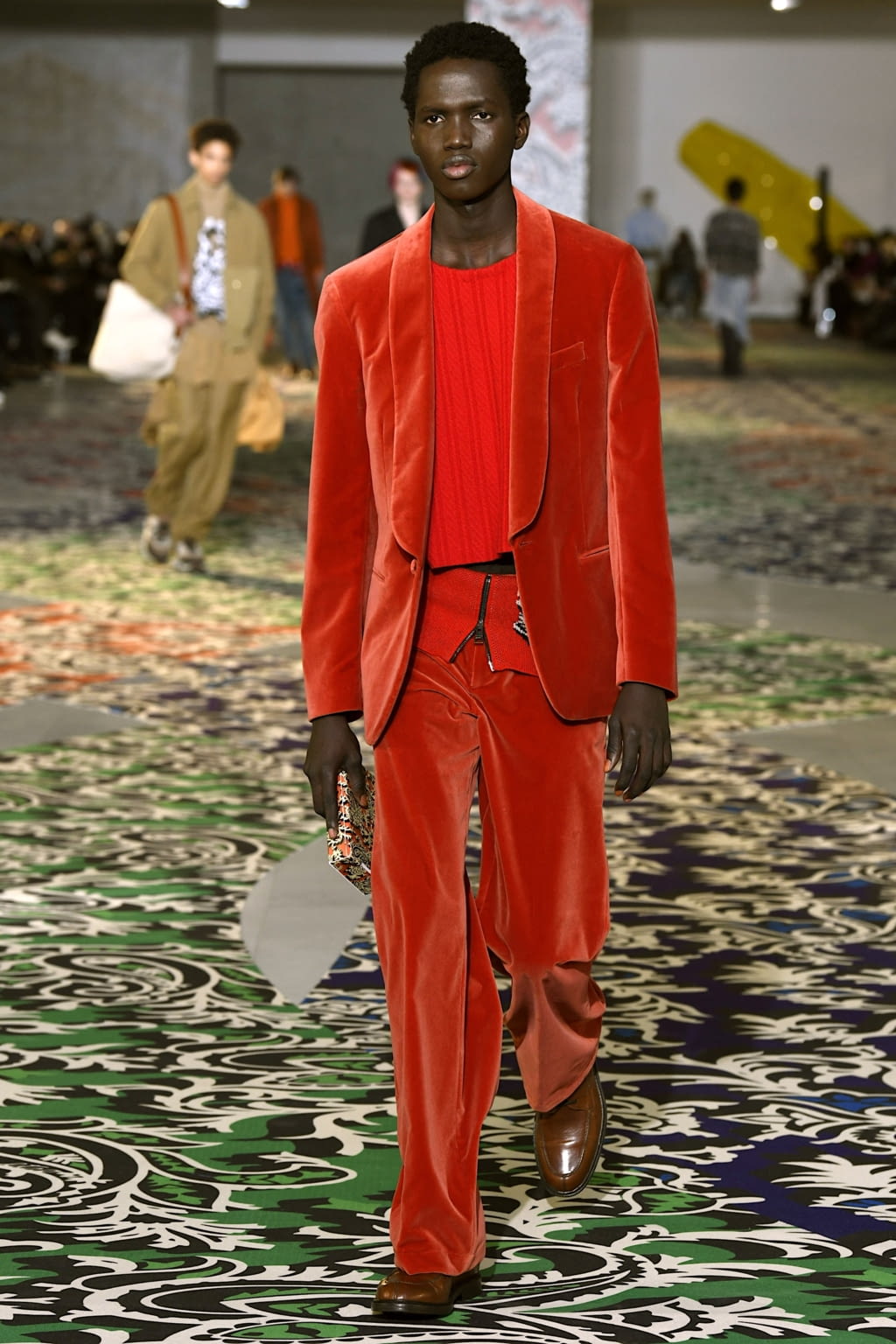 Fashion Week Milan Fall/Winter 2022 look 8 from the Etro collection 男装