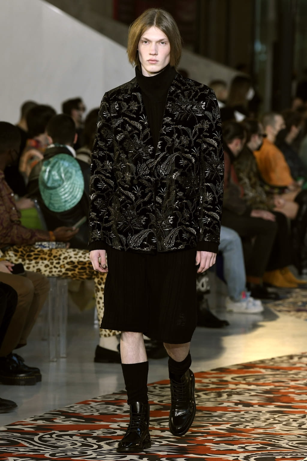 Fashion Week Milan Fall/Winter 2022 look 45 de la collection Etro menswear