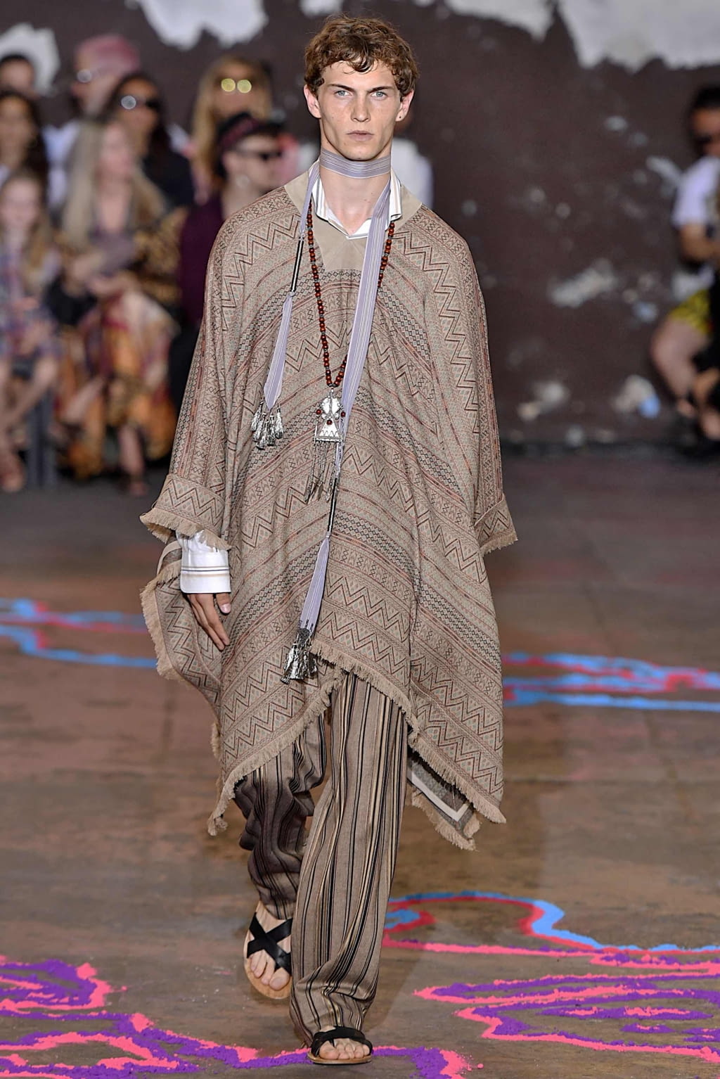 Fashion Week Milan Spring/Summer 2020 look 2 from the Etro collection menswear