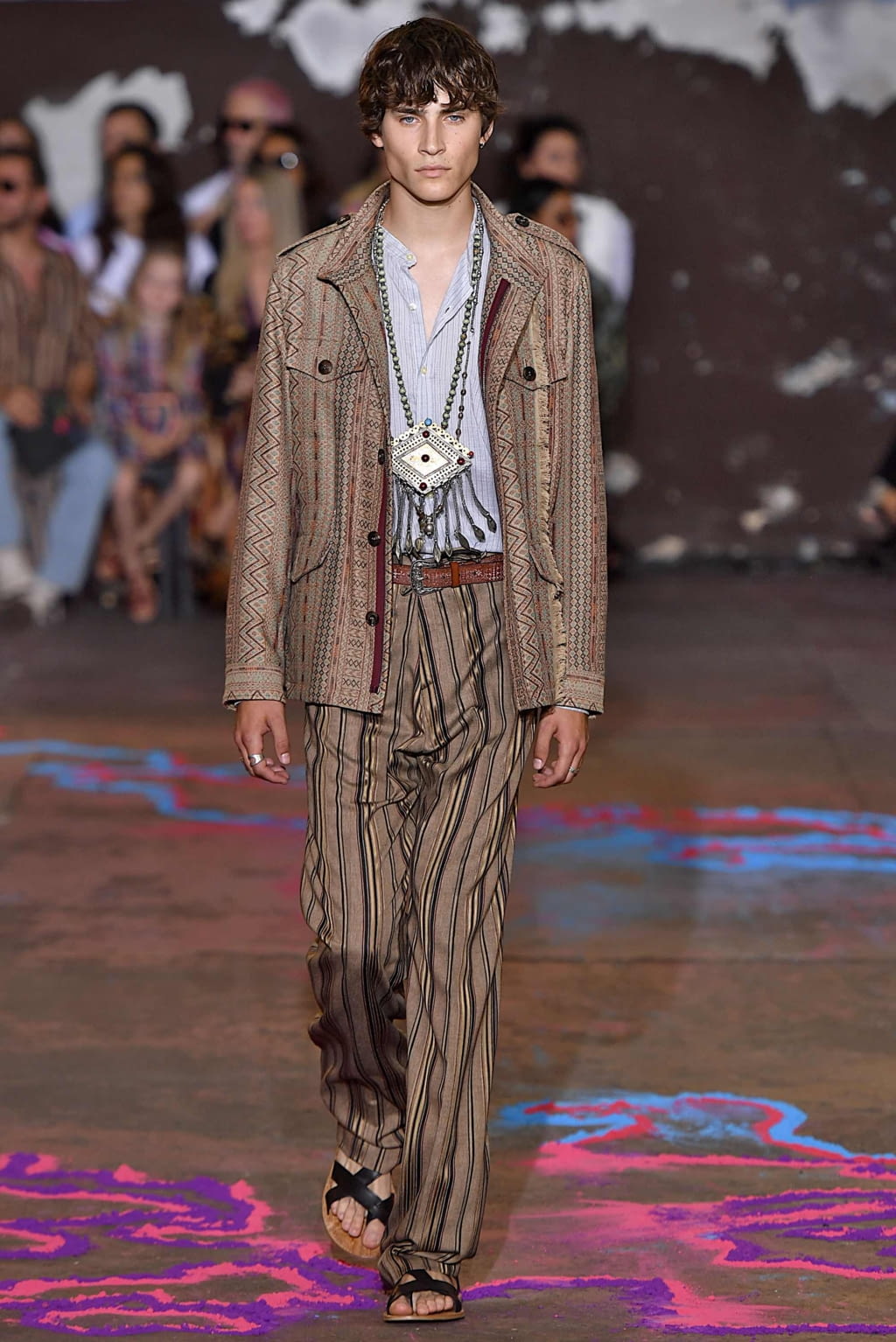 Fashion Week Milan Spring/Summer 2020 look 7 from the Etro collection 男装