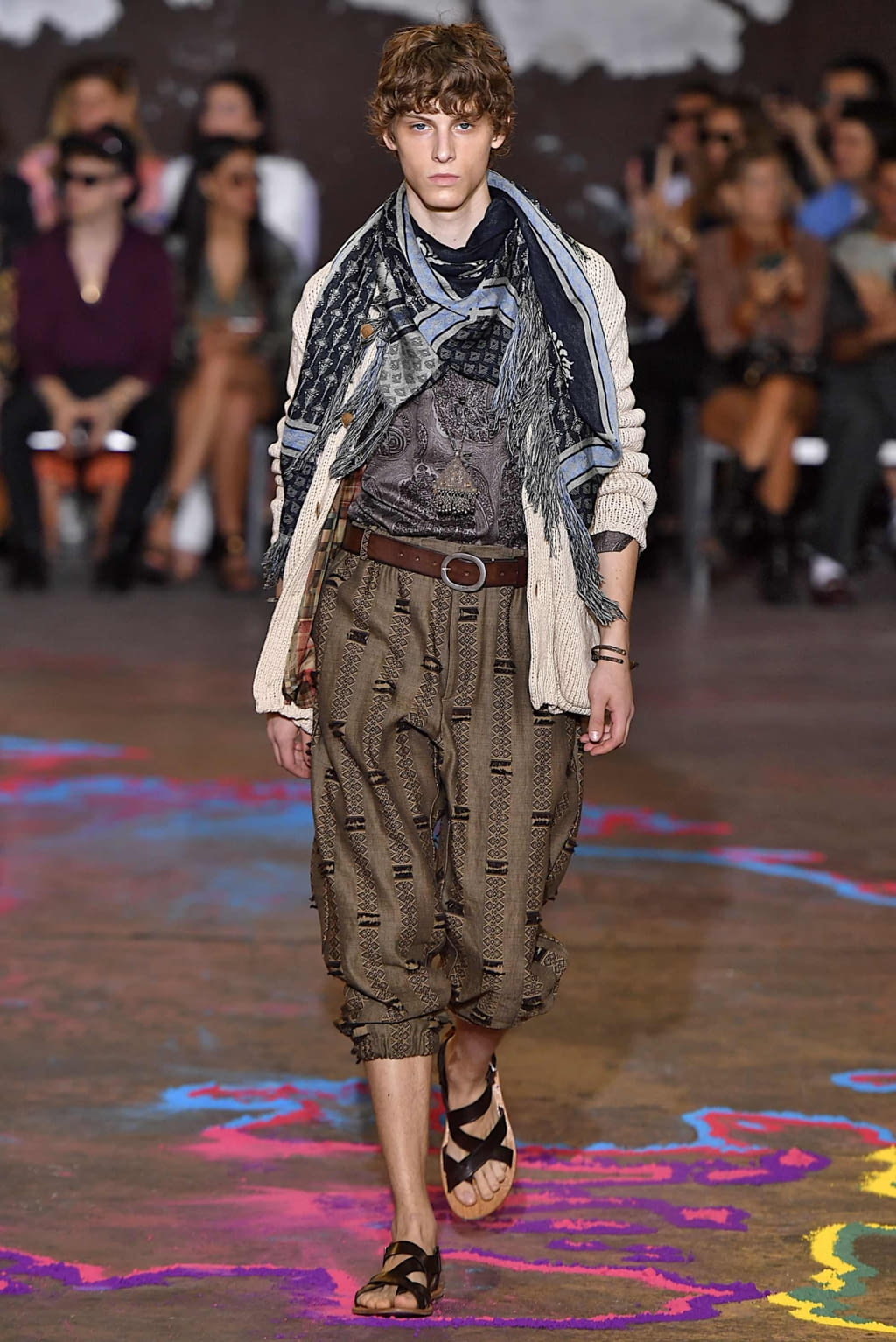 Fashion Week Milan Spring/Summer 2020 look 8 from the Etro collection 男装